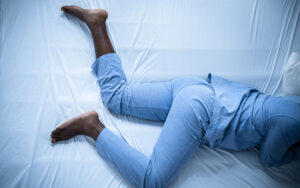 Restless legs at night: Could the cause be untreated varicose veins?